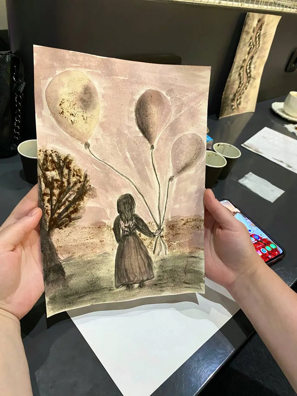 Всем добрый вечер ✨ Сегодня состоялся мастер-класс «Холст, масло, вино- но это неточно» в кофейне «Зацепи кофе»☕️
Как всегда собралась теплая компания, где каждая участница создала свой неповторимый ш... | Сетка — социальная сеть от hh.ru