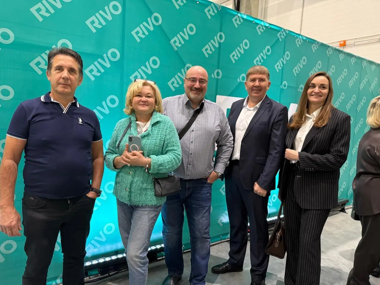 21 ноября состоялось торжественное открытие производственного комплекса
RIVO systems.
https://vk.com/video-97841647456240709 | Сетка — социальная сеть от hh.ru