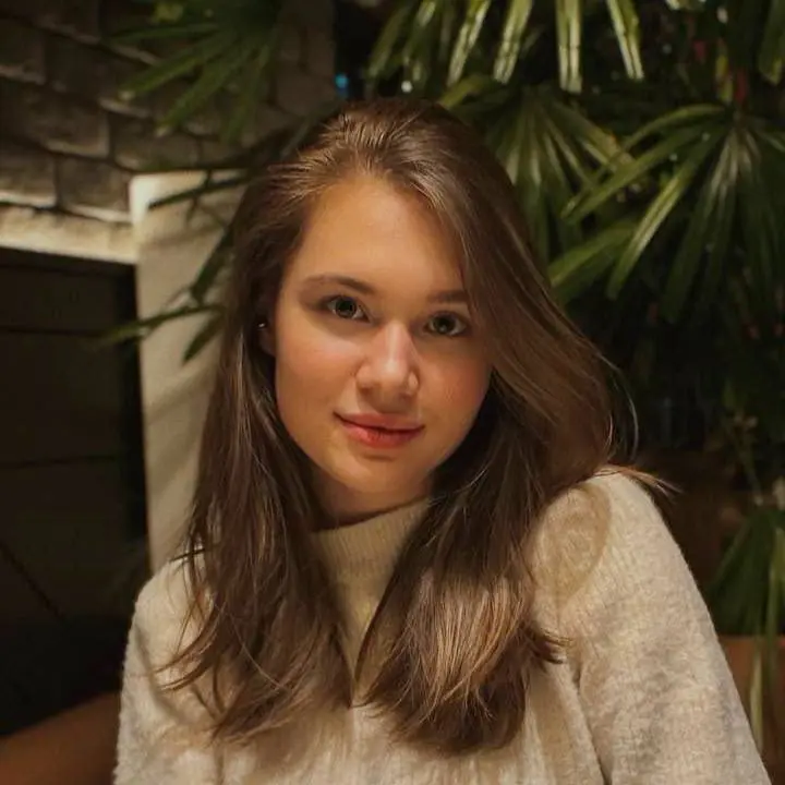 Аделина Яковлева | Сетка — социальная сеть от hh.ru