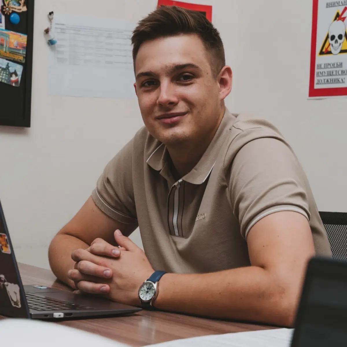 Григорий Романов