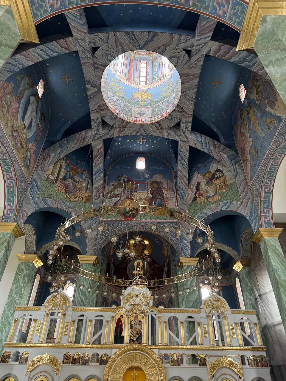 Всех верующих с воскрестным днем 🙏
В этот день мы можем позволить себе немного отдохнуть:
провести время с близкими, перезарядиться, поблагодарить себя за то, что мы имеем🙌
Пусть этот день принесёт ва... | Сетка — социальная сеть от hh.ru