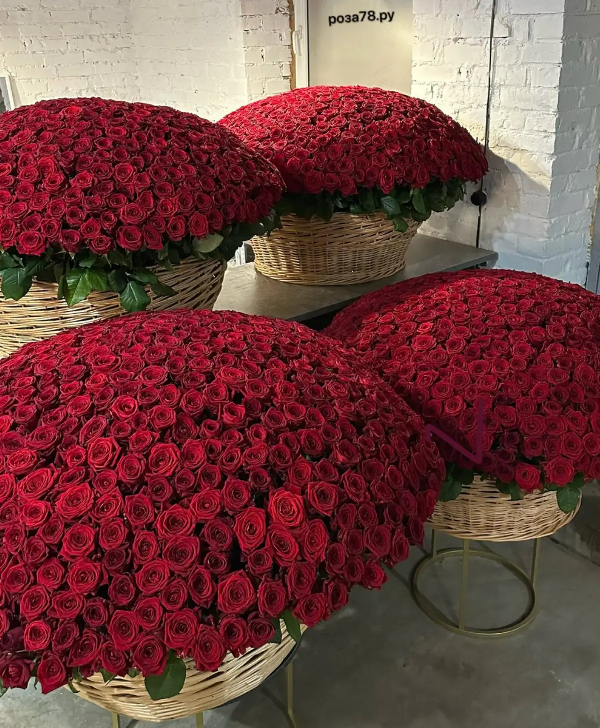 🧺🔥 Где заказать БОЛЬШУЮ КОРЗИНУ РОЗ в Санкт-Петербурге? | Сетка — социальная сеть от hh.ru