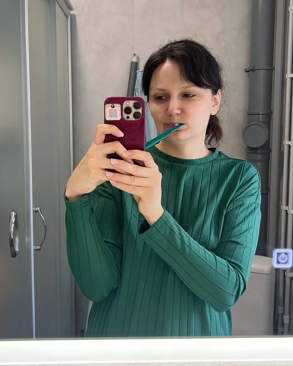 Выходные получились активными
Последнее время, я чуть ли не каждый понедельник начинаю с ощущения, что ВОТ ТЕПЕРЬ я нашла опору и готова сворачивать горы | Сетка — социальная сеть от hh.ru
