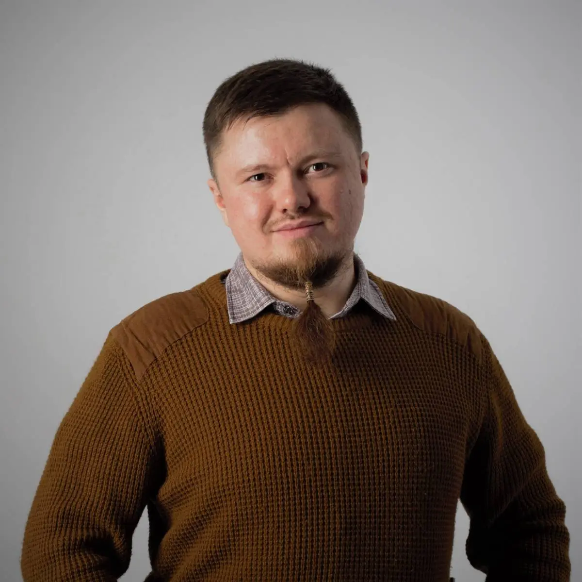 Виктор Капралов