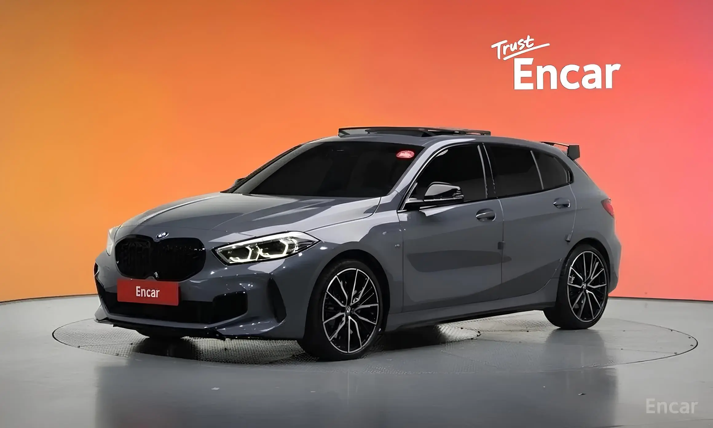🚘BMW M135i xDrive
Давно не было чего-то по-настоящему редкого и быстрого
✅ 2021 год
✅ Пробег 17597 км
🚀 Бензин 2.0 / 306 л.с.
✅ Полный привод xDrive
✅ Авто из Юж | Сетка — социальная сеть от hh.ru