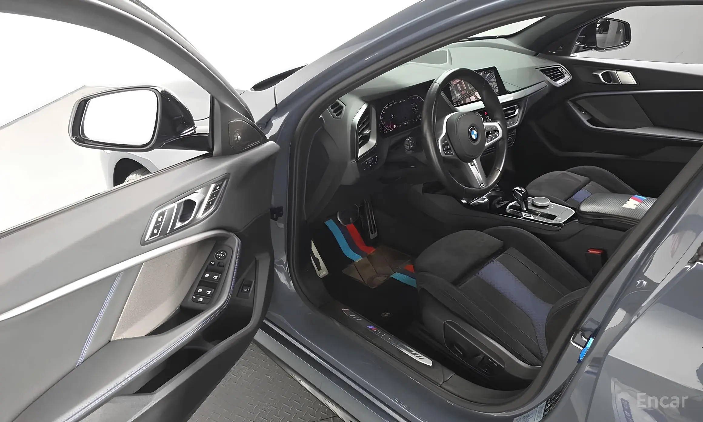 🚘BMW M135i xDrive
Давно не было чего-то по-настоящему редкого и быстрого
✅ 2021 год
✅ Пробег 17597 км
🚀 Бензин 2.0 / 306 л.с.
✅ Полный привод xDrive
✅ Авто из Юж | Сетка — социальная сеть от hh.ru