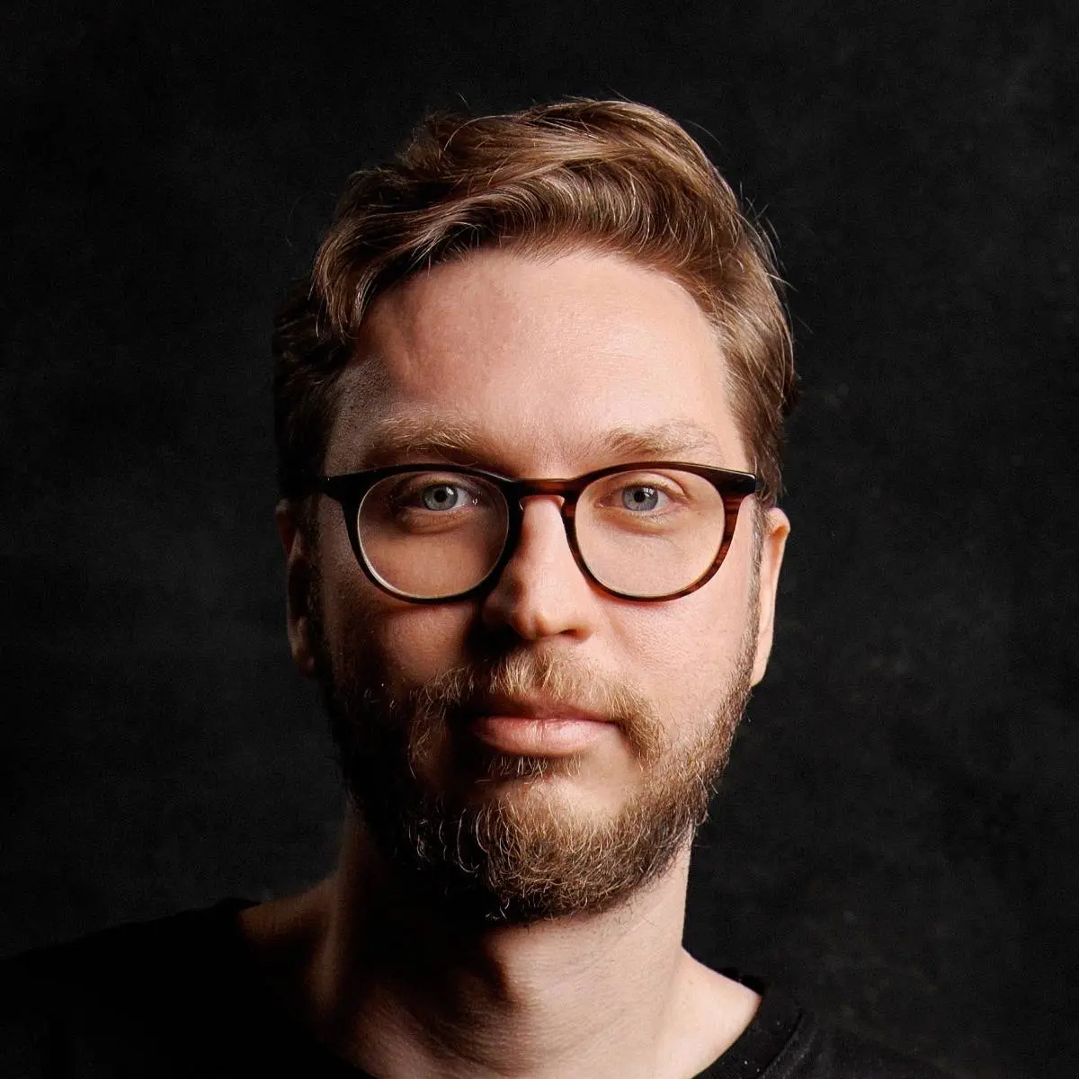 Денис Шарабакин