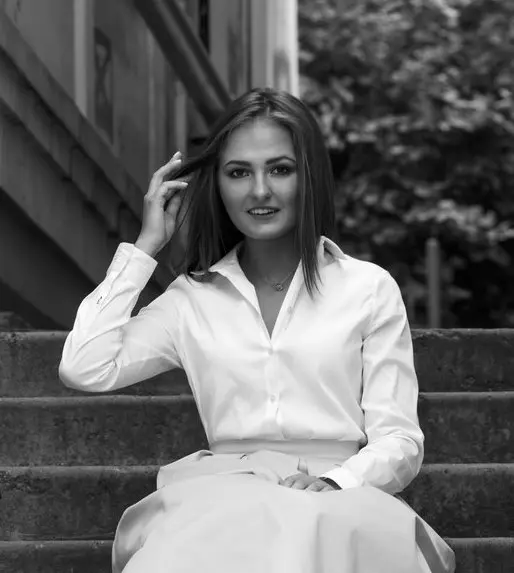 Юлия Котенёва | Сетка — социальная сеть от hh.ru