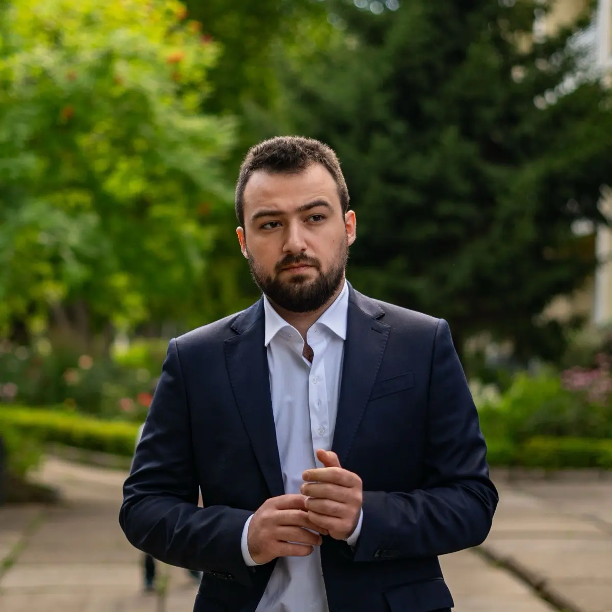 Edmond Poghosyan | Сетка — социальная сеть от hh.ru