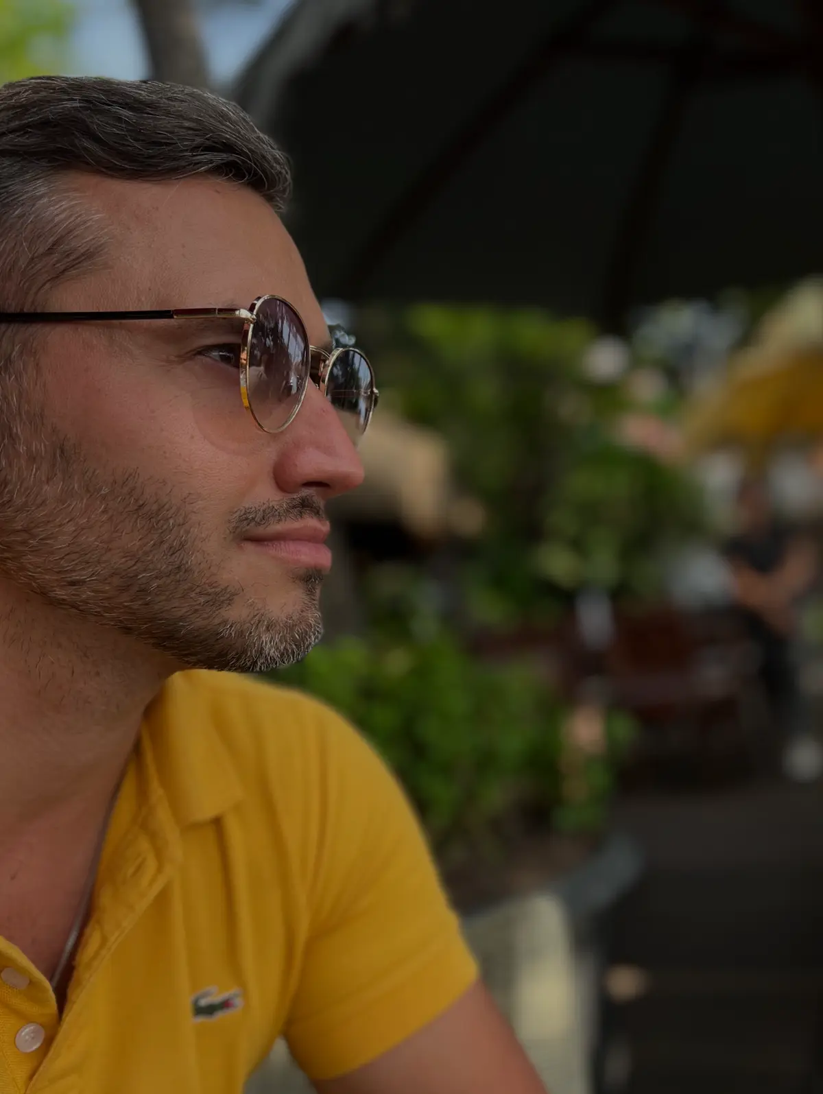 In business we all hit moments when things feel heavy, messy, or just confusing. The biggest mistake is trying to carry everything alone | Сетка — социальная сеть от hh.ru