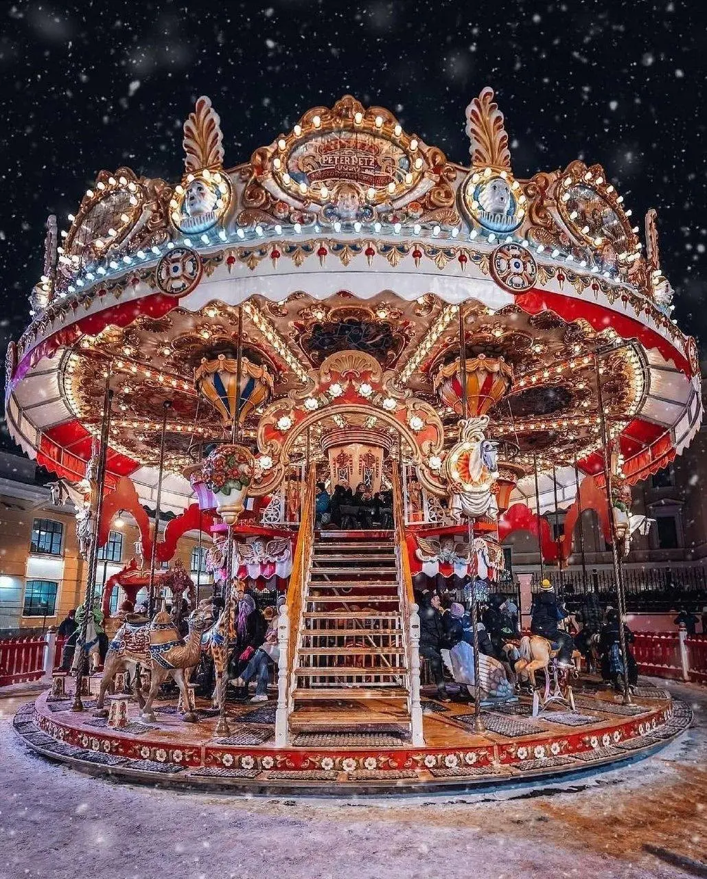 🎠 Уютная карусель с красивой подсветкой
📍около станции «Площадь Революции»
📲Подпишитесь на Вдвижении
#активныйотдых
В этом посте были ссылки, но мы их удалили по правилам Сетки | Сетка — социальная сеть от hh.ru