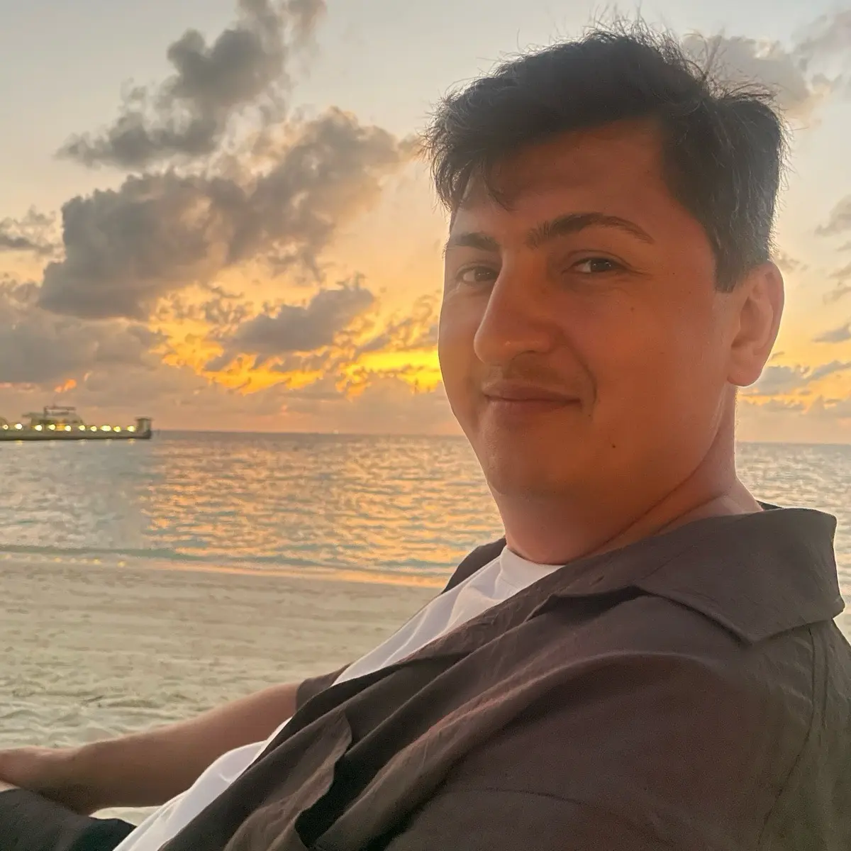 Темур Махмудов | Сетка — социальная сеть от hh.ru