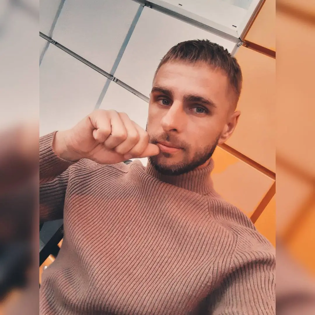 Александр Серенко