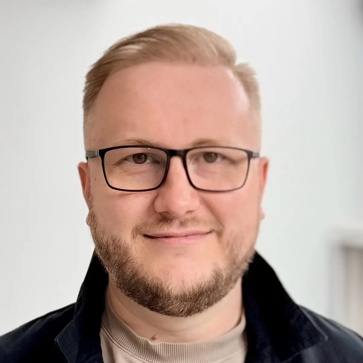 Антон Дровников