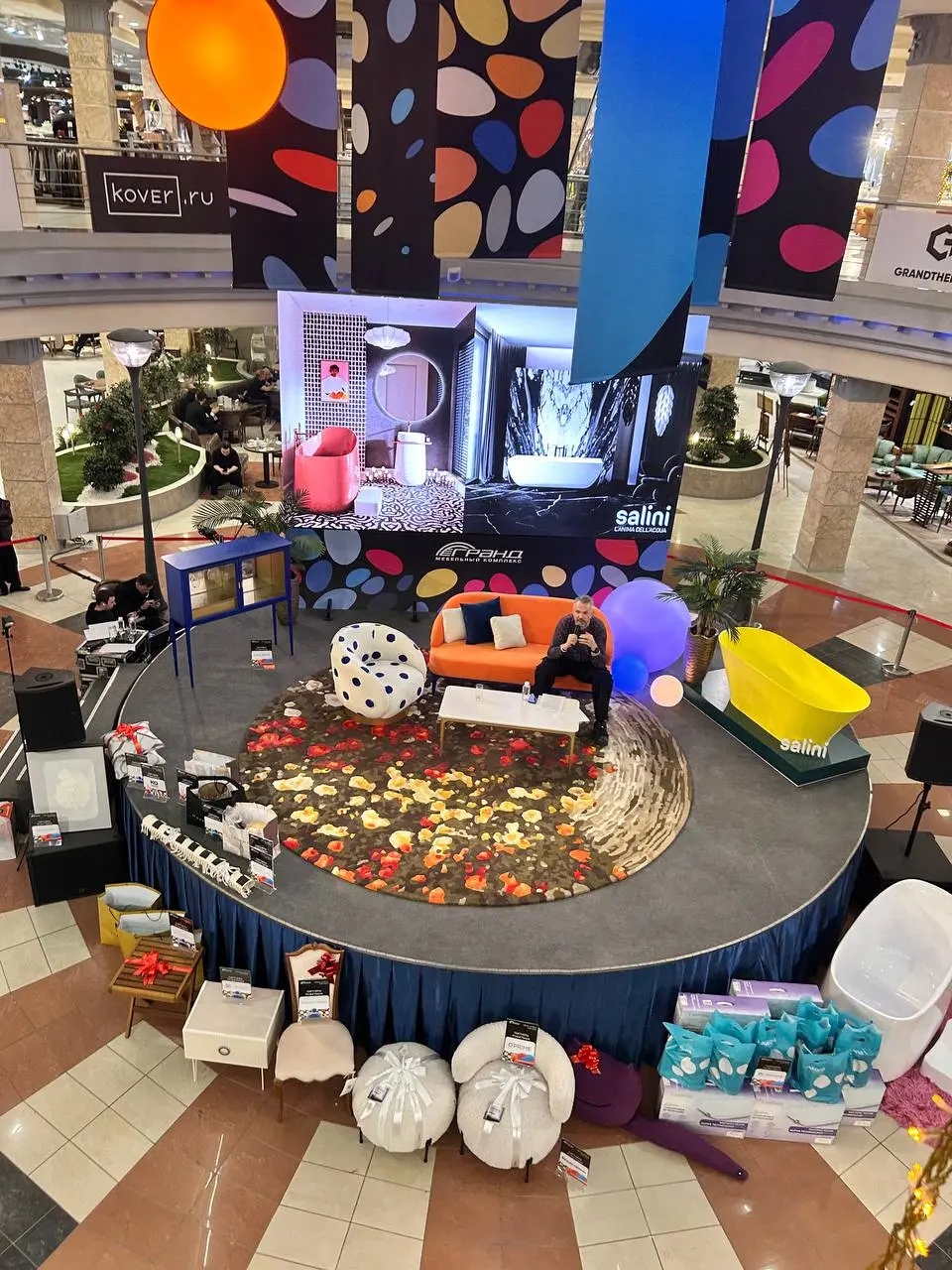 Добрый вечер друзья! Сегодня четверг 20 ноября 25-го года я в первый раз была приглашена на шикарное мероприятие в торговый центр Гранд, город химки | Сетка — социальная сеть от hh.ru