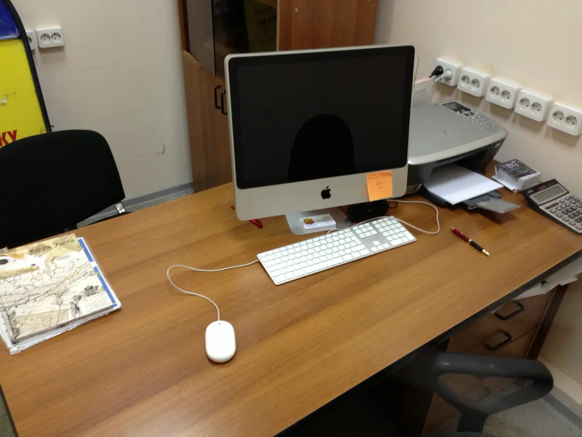 От офиса 2х2 до 200 клиентов. История успеха | Сетка — социальная сеть от hh.ru