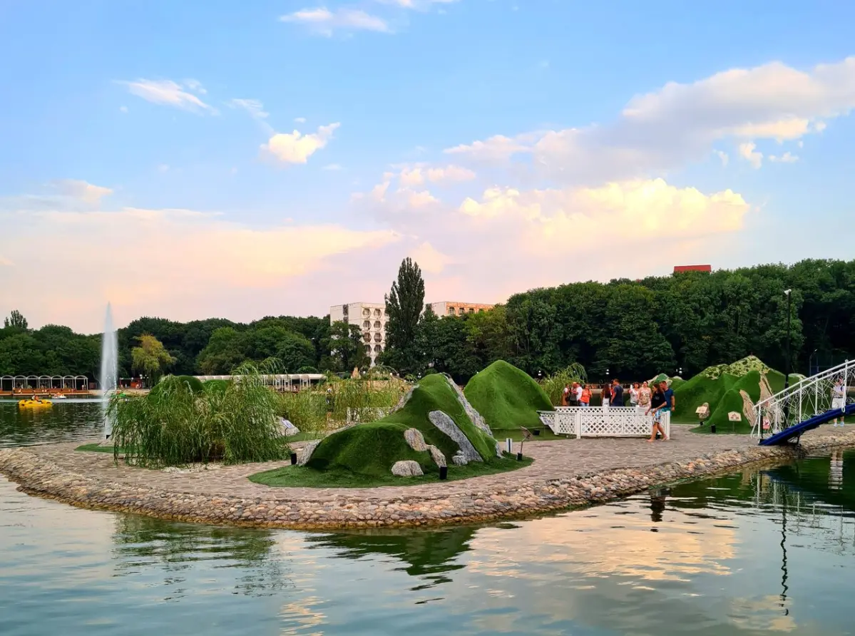 🌟 Железноводск: куда сходить и чем заняться в несезон 🌟  
Откройте для себя очарование курортного города в спокойное время! Железноводск прекрасен в любое время года — приглашаем вас на незабываемый о... | Сетка — социальная сеть от hh.ru