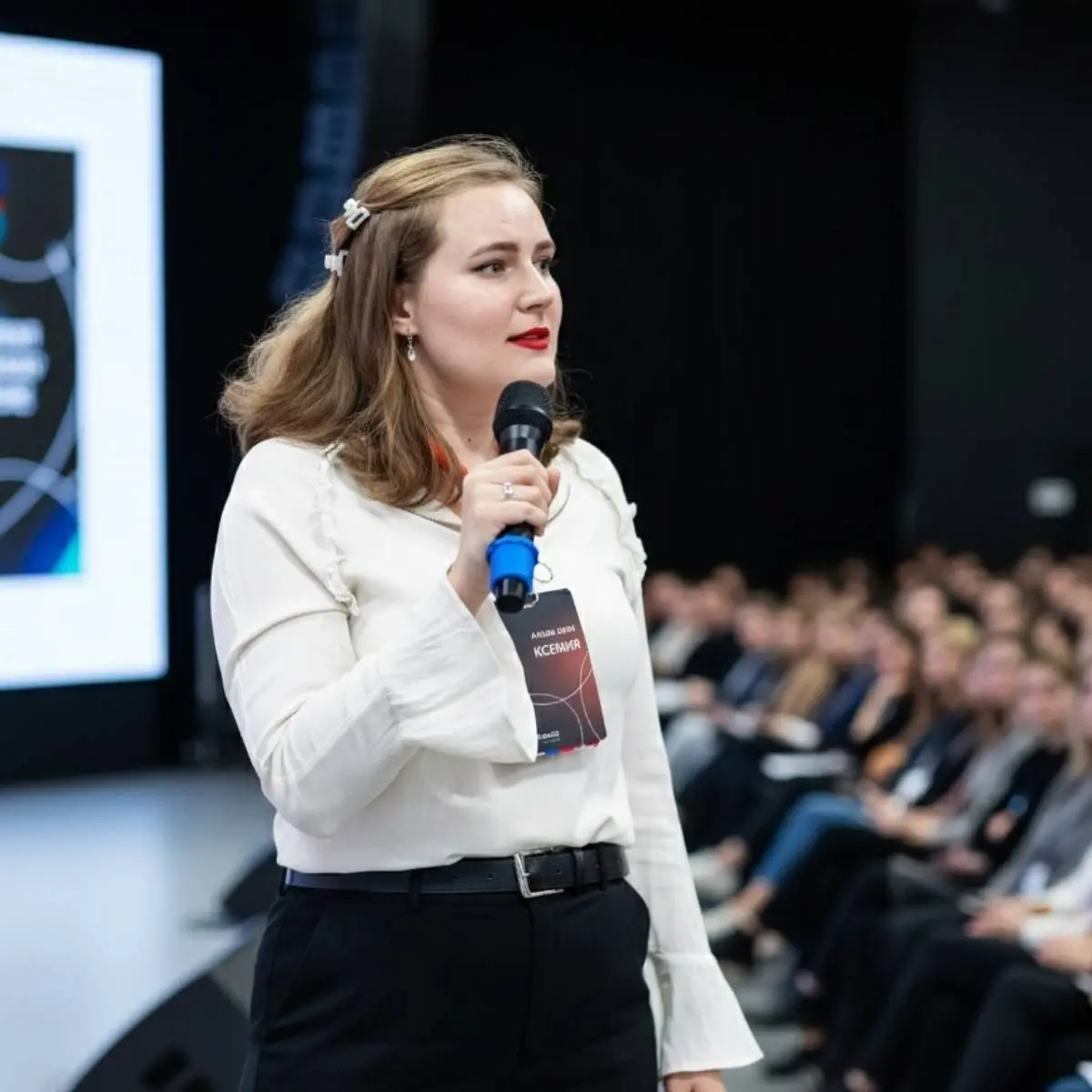 Ксения Латынина | Сетка — социальная сеть от hh.ru