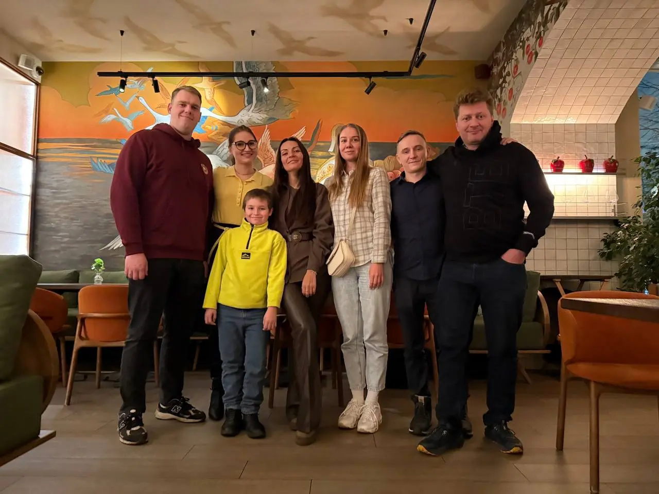 Мы снова это сделали!
Как наша IT-команда вырвалась Нижний Новгород
(Опоездке в Ярославль писала тут)
Рабочие будни — это не только строки кода, митинги и дедлайны. Это прежде всего - люди | Сетка — социальная сеть от hh.ru