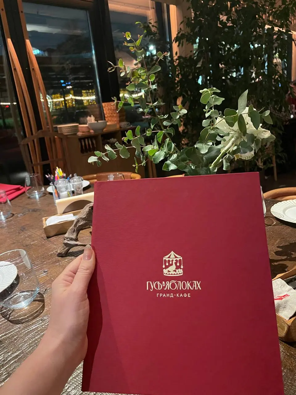 Мы снова это сделали!
Как наша IT-команда вырвалась Нижний Новгород
(Опоездке в Ярославль писала тут)
Рабочие будни — это не только строки кода, митинги и дедлайны. Это прежде всего - люди | Сетка — социальная сеть от hh.ru