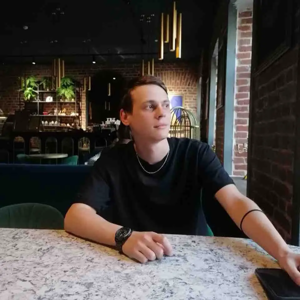 Сергей Орехов