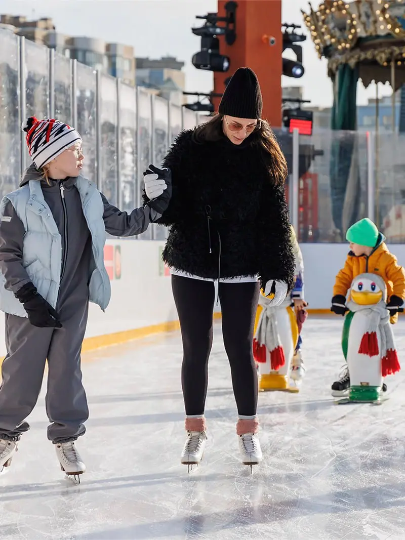 ⛸Бесплатный каток на фестивальной площадке «Куркино»
с 1 декабря
с 11:00 до 22:00 по будням
в выходные с 10:00 до 22:00
▫️Выход на лед бесплатный, необходима предварительная регистрация
📍Соколово-Меще... | Сетка — социальная сеть от hh.ru
