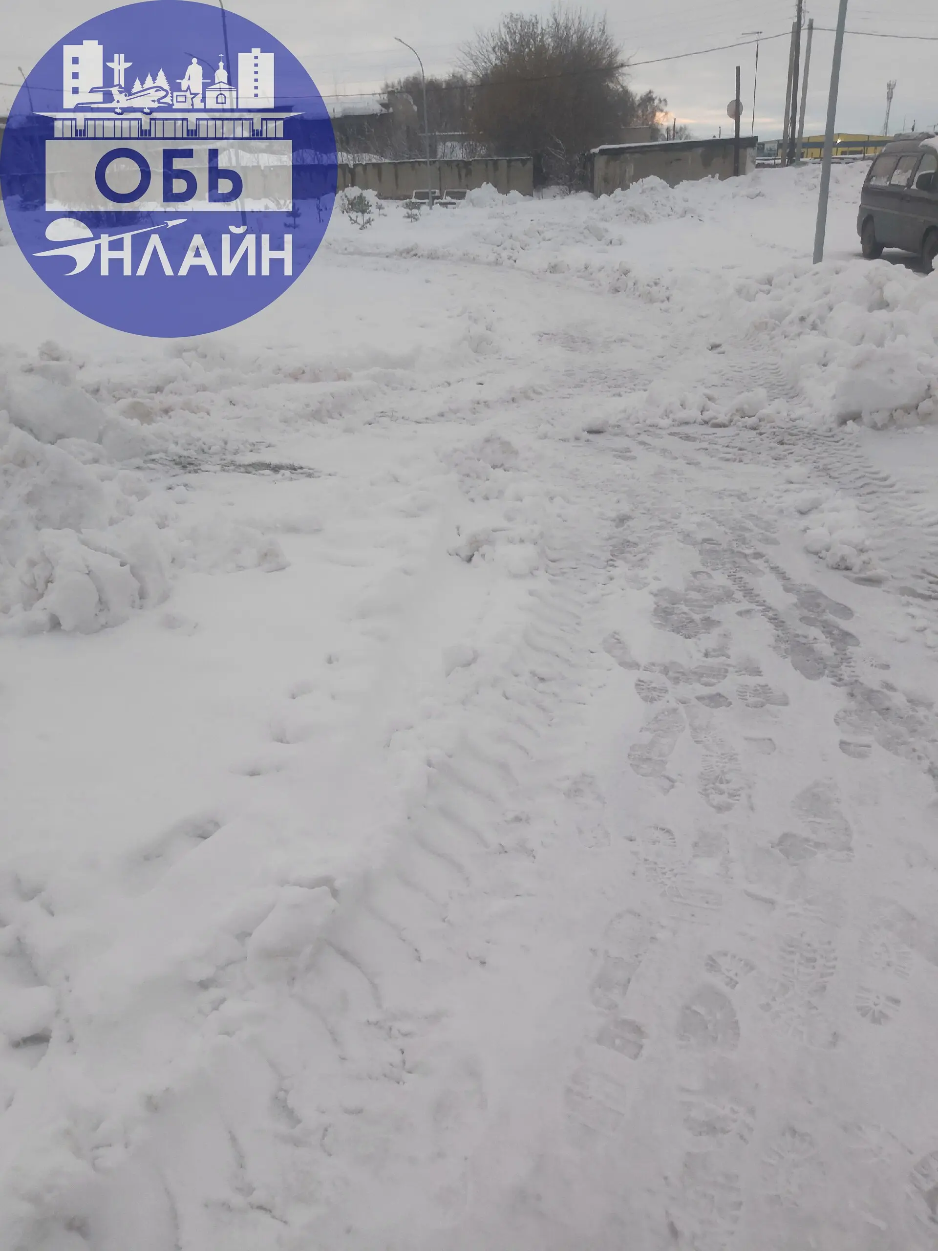 ↗ Уважаемые МКУ "Городское хозяйство", Вы вообще проверяете работу Ваших сотрудников?
Предлагаю Вам завтра пройти по парку и оценить работу сотрудников и дать ответ в комментариях, и в следующий раз п... | Сетка — социальная сеть от hh.ru