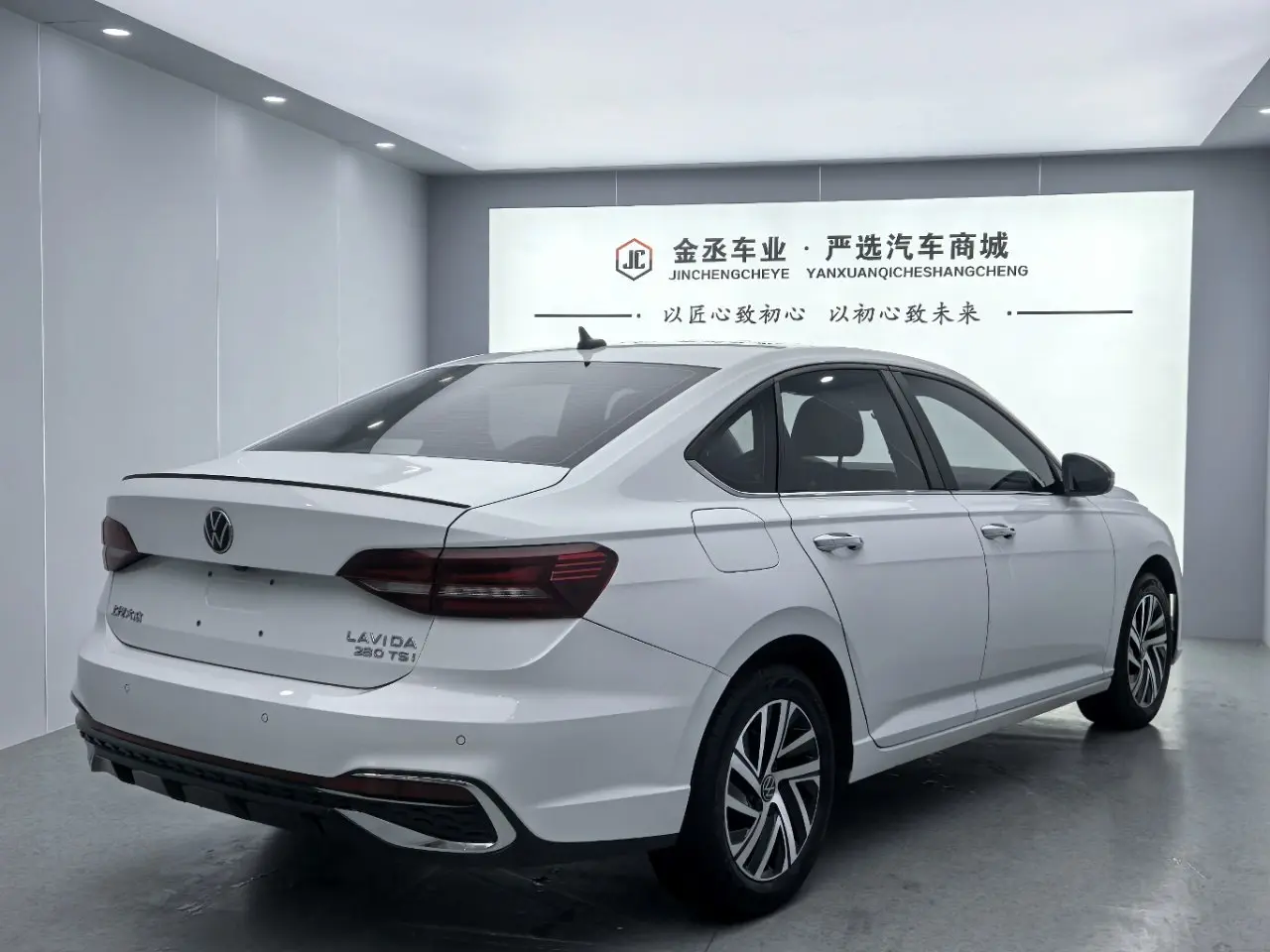 🚘Volkswagen Lavida
Свежий как булочка в пекарне
✅ 2022 г | Сетка — социальная сеть от hh.ru