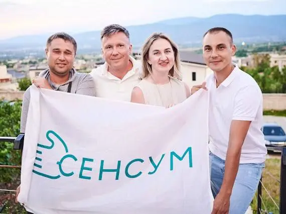 Рабочий день уже давно перестал быть гонкой «кто больше часов просидит» 🏎️
В 2025 году ценится другое, как ты распоряжаешься вниманием, энергией и собственным мышлением
👉🏻 Это реальность, в которой жи... | Сетка — социальная сеть от hh.ru