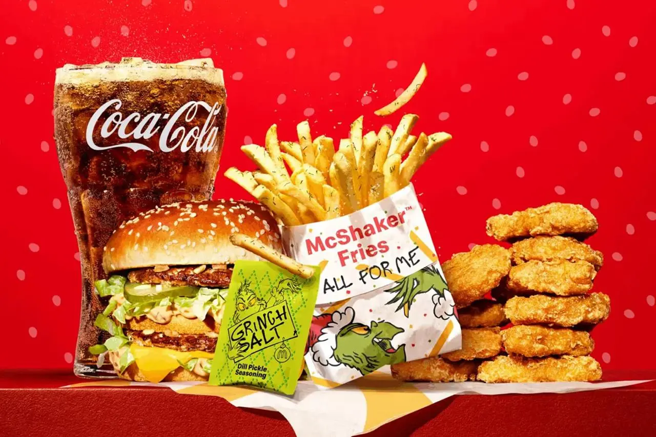 McDonald’s представил рождественский набор, вдохновлённый франшизой о Гринче — похитителе Рождества | Сетка — социальная сеть от hh.ru