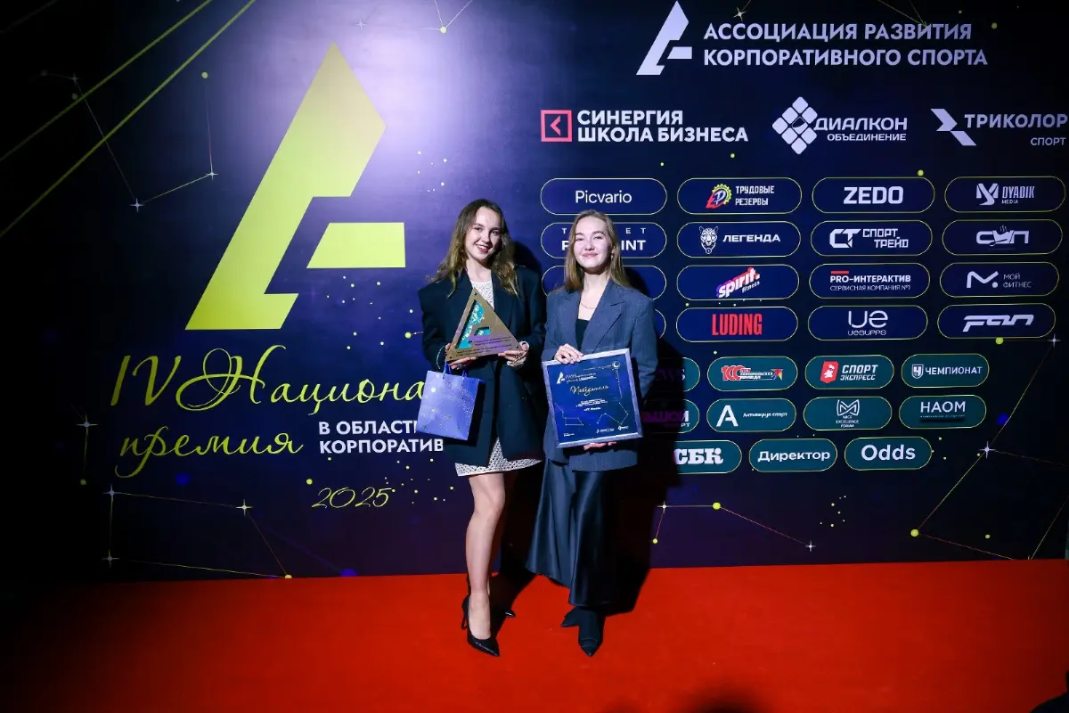 🏆 Когда выигрывает клиент — выигрываем и мы  
  
За последние недели нас несколько раз спросили:  
«Почему в списках на ARCORPS AWARDS 2025 мелькают ваши конкуренты, а Кросслайф — нет?»  
  
Мы отвеча... | Сетка — социальная сеть от hh.ru