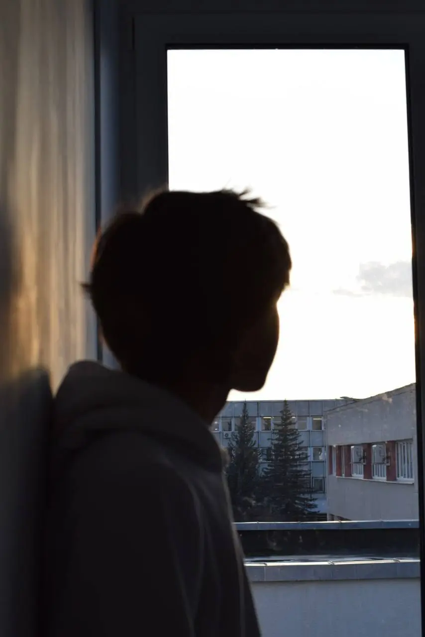 9 или 11? Как принять решение, которое не будет давить грузом ошибки следующие несколько лет.
Сегодня хочу поговорить на очень чувствительную тему, которая разделила нашу аудиторию в опросах | Сетка — социальная сеть от hh.ru