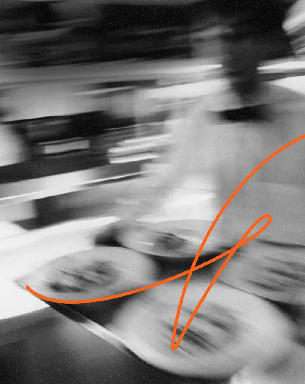 Чемпионат официантов
Эта айдентика создана для первого в России чемпионата официантов. Размытие движения передает динамику и энергию, присущие профессии, отражая стремительный ритм работы | Сетка — социальная сеть от hh.ru