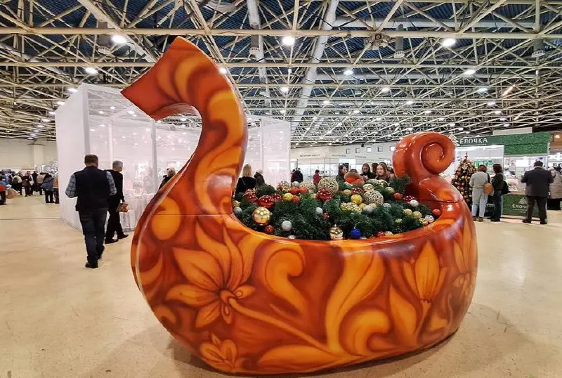 ❄️Выставка «ЛАДЬЯ. Зимняя сказка»
17-21 декабря
В декабре открывается традиционная ярмарка товаров народных художественных промыслов «Ладья» | Сетка — социальная сеть от hh.ru
