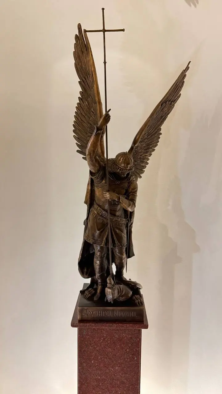 По следам 10-го Всероссийского саммита застройщиков и производителей стройресурсов в Стрельне ⚙️🏛️
В такие места «просто так» не заходят | Сетка — социальная сеть от hh.ru