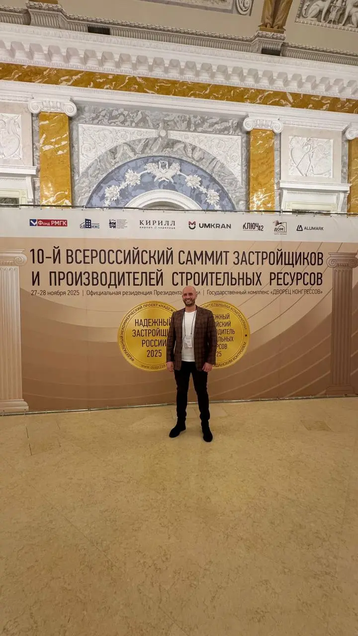 По следам 10-го Всероссийского саммита застройщиков и производителей стройресурсов в Стрельне ⚙️🏛️
В такие места «просто так» не заходят | Сетка — социальная сеть от hh.ru