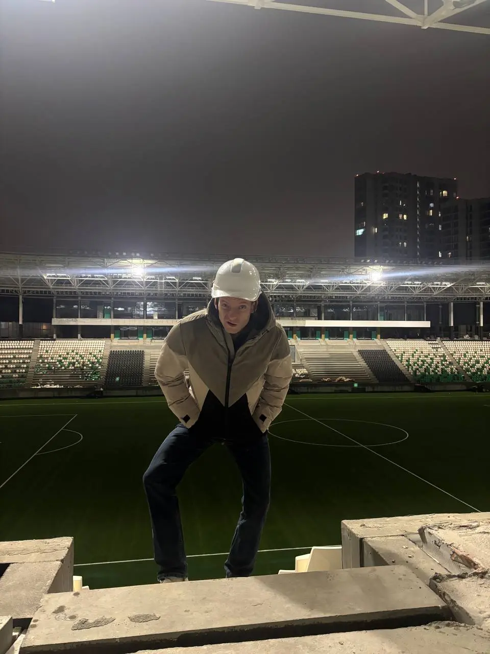 PARI, FONBET, BetBoom, Лига Ставок и МЕЛБЕТ на СБК!
Впечатления со Спорт Бизнес Конгресса 27-28 ноября.
◾️Локация — БСА Лужники
На 1-м этаже большой зал и спортивная выставка | Сетка — социальная сеть от hh.ru