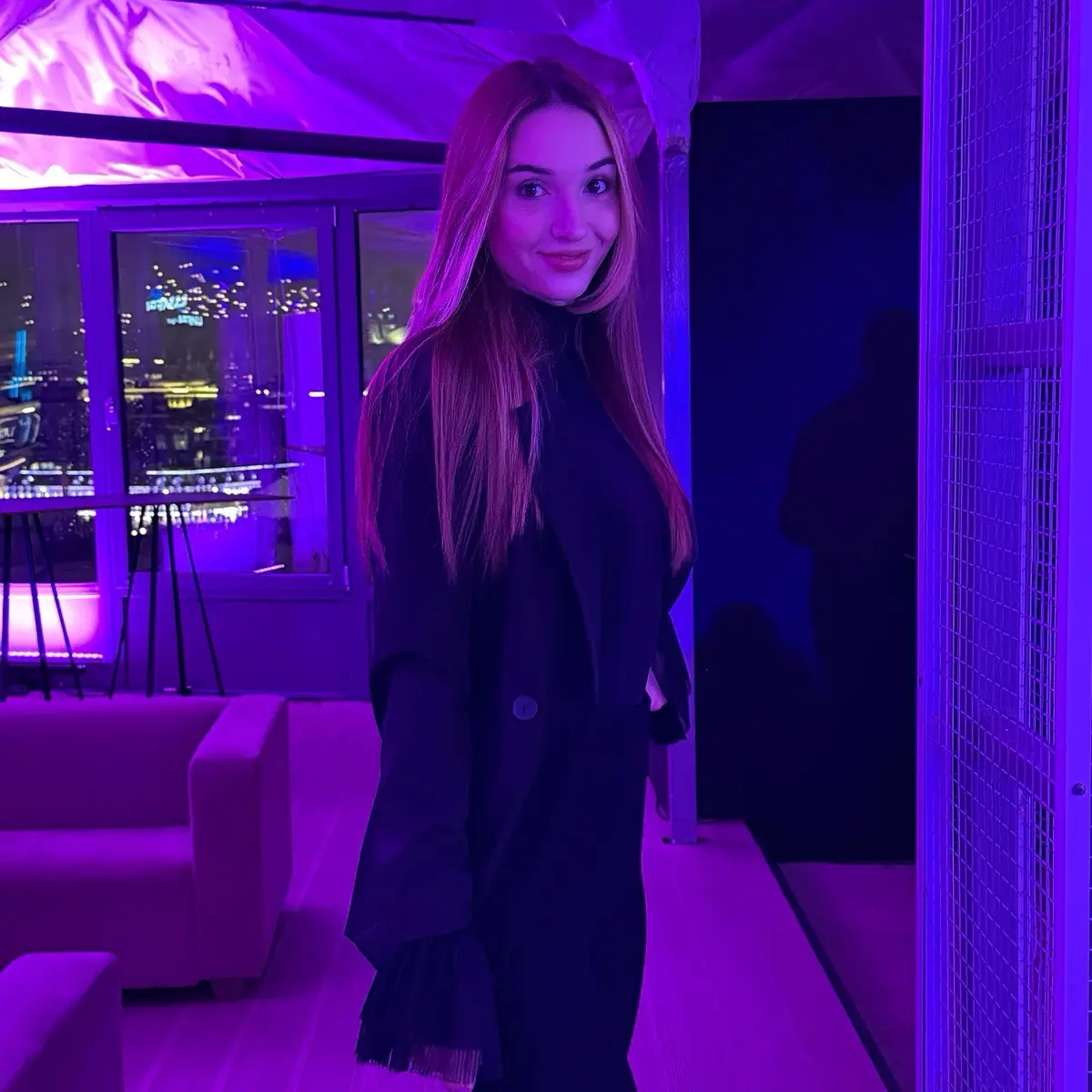 Софья Корнева | Сетка — социальная сеть от hh.ru