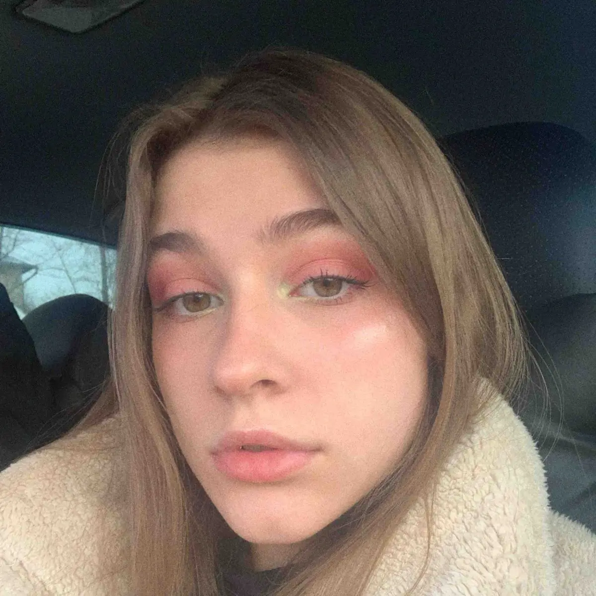 Анна Давыдова
