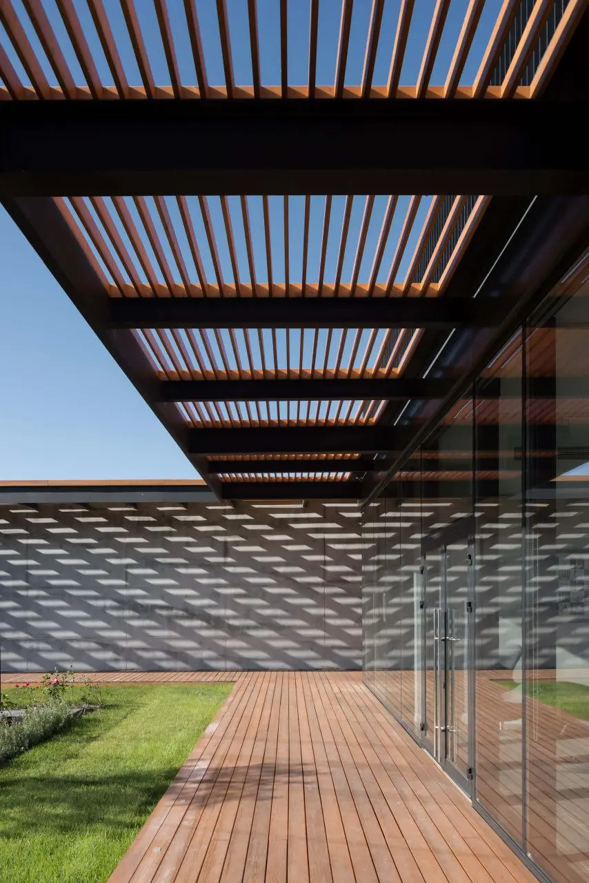 Винодельня Гай-Кодзор в Анапе
Архитектура: Kleinewelt Аrchitekten
Общая площадь: 1500 кв. м
Строительство: 2017
#насмотренность | Сетка — социальная сеть от hh.ru