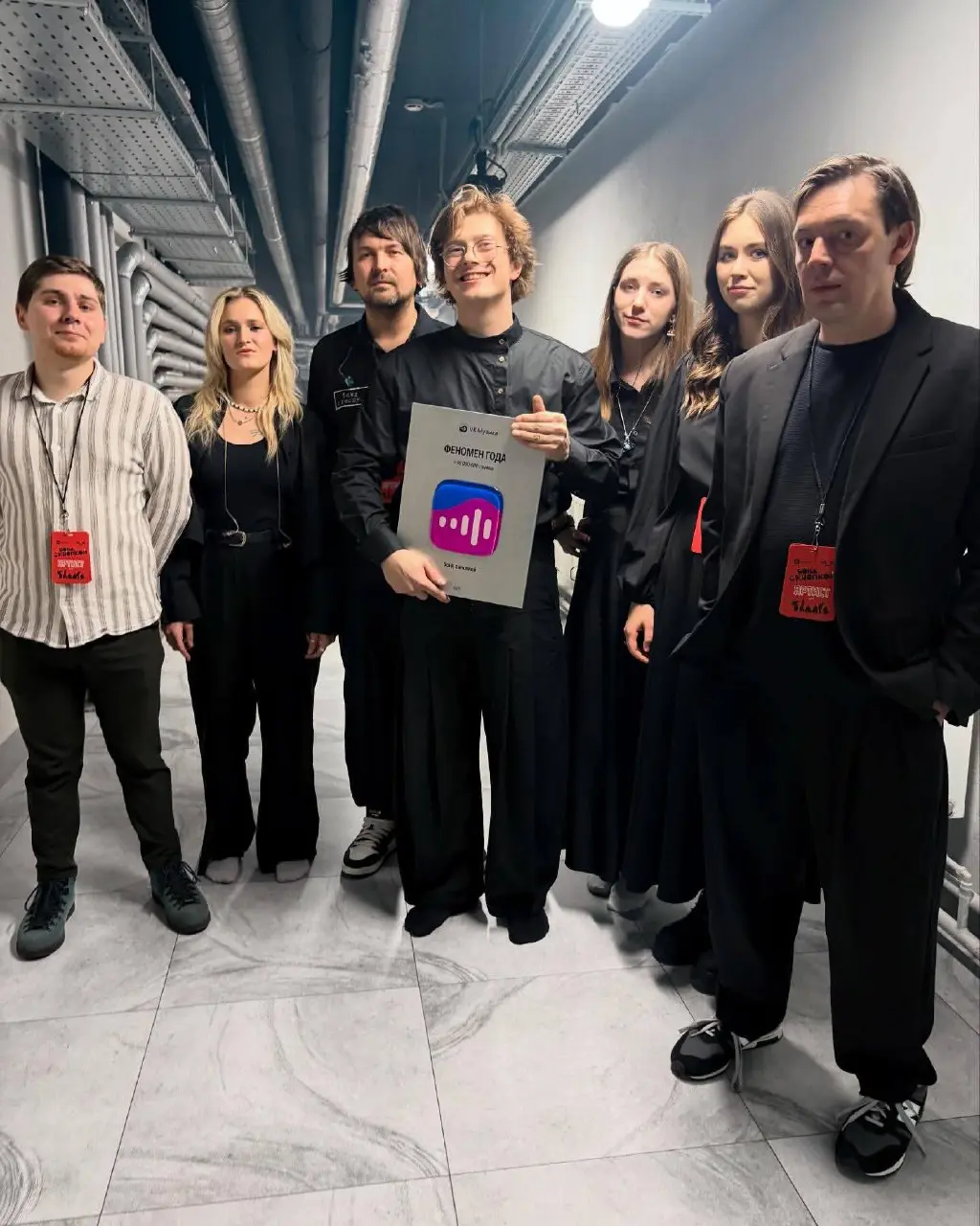 VK Музыка подвели итоги 2025 года.
Артистом года стал MACAN, артисткой — ANNA ASTI, а лучшей группой признаны Miyagi & Эндшпиль | Сетка — социальная сеть от hh.ru