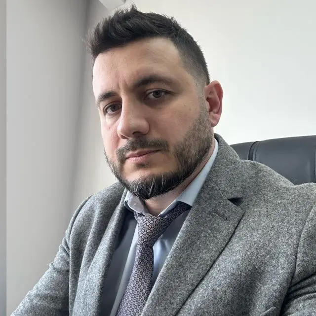 Тимур Салихов