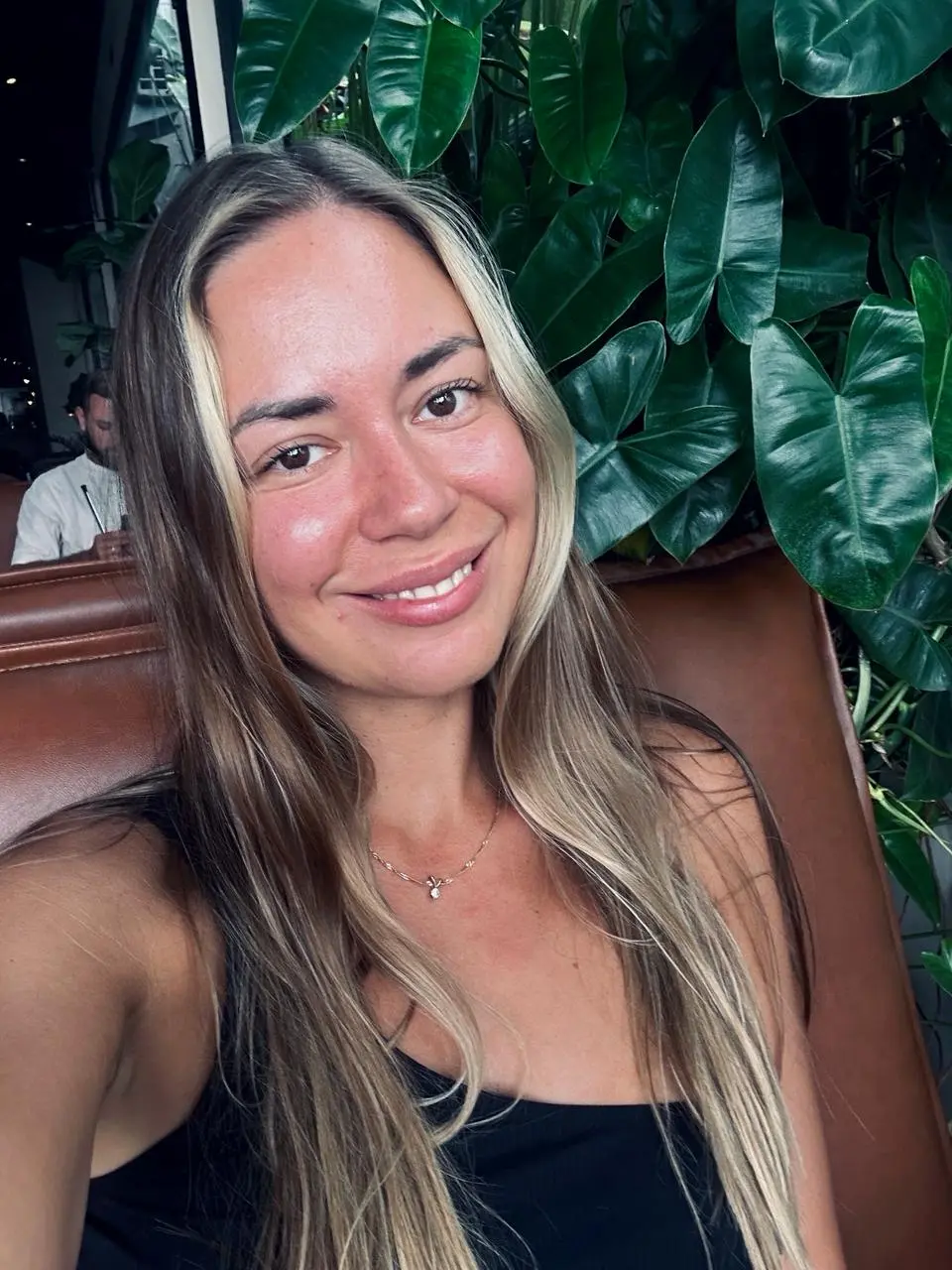 Важно 🔥 Открываю запись на индивидуальные консультации до 15 декабря.
Это редкое окно, когда можно прийти ко мне разово и получить комплексный разбор вашей ситуации | Сетка — социальная сеть от hh.ru