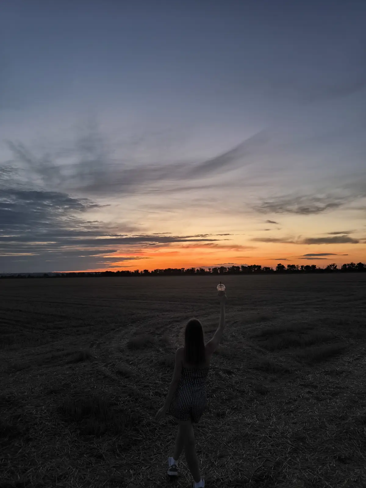 Часть 2: TAdviser. ЛПР на конфе слышит 30+ продажников. | Сетка — социальная сеть от hh.ru