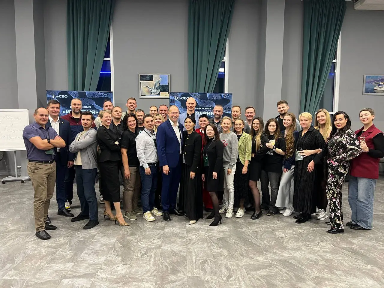 🎉 Бизнес-лагерь 2025 — состоялся!
Он превзошёл все мои ожидания! 💥
Много обратной связи, ценных знаний и — главное — огромное количество практики 🚀
На скорую руку смонтировал видео, чтобы вы хоть немн... | Сетка — социальная сеть от hh.ru