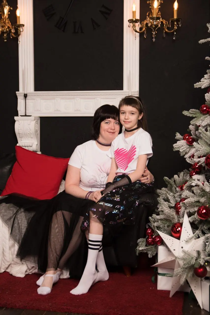 Мы такие разные❤️
Это не пост про нытье "а вот в наше время было совсем иначе" 😁, я просто как обычно заметила особенность юной целевой аудитории.
Дети с 2010 года рождения - это уже поколение альфа | Сетка — социальная сеть от hh.ru