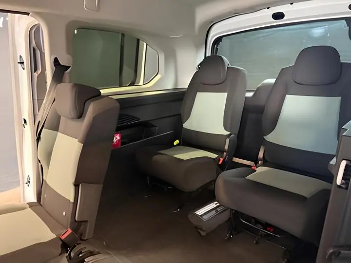 🚘Citroën Berlingo XL
Когда семье нужно ВСЁ и сразу
Давно хотел показать по-настоящему удачный вариант до 160 л.с | Сетка — социальная сеть от hh.ru