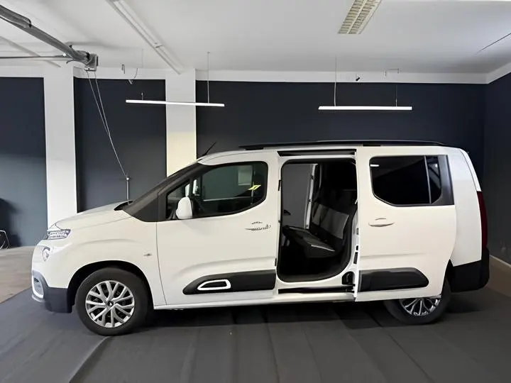 🚘Citroën Berlingo XL
Когда семье нужно ВСЁ и сразу
Давно хотел показать по-настоящему удачный вариант до 160 л.с | Сетка — социальная сеть от hh.ru