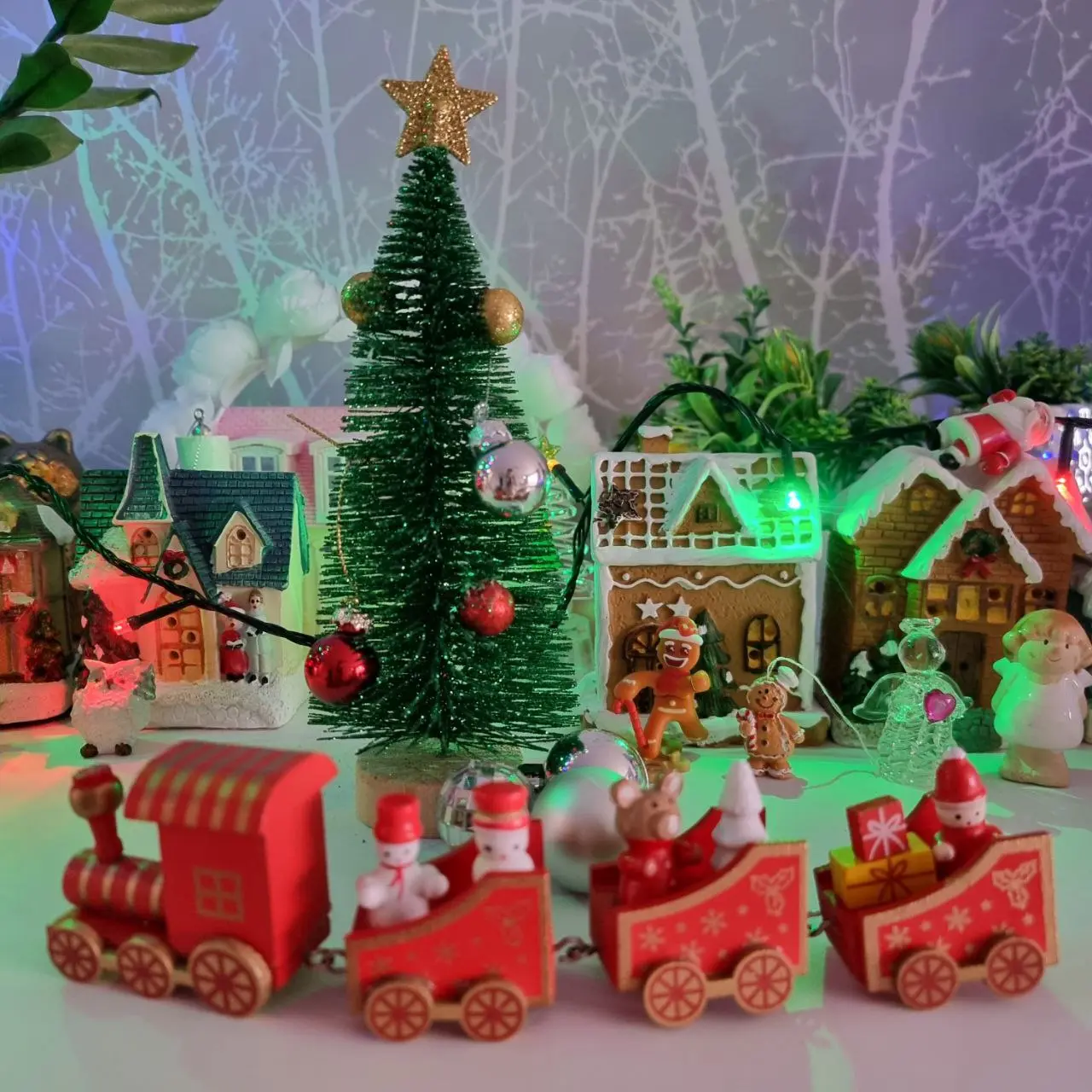 🎄 Спасая декабрь: мой ритуал против усталости конца года ⭐️
Декабрь - конец года, силы на исходе. Поэтому я начинаю наряжать всё к Новому году заранее. В прошлом году 15 ноября, в этом - 30 ноября | Сетка — социальная сеть от hh.ru