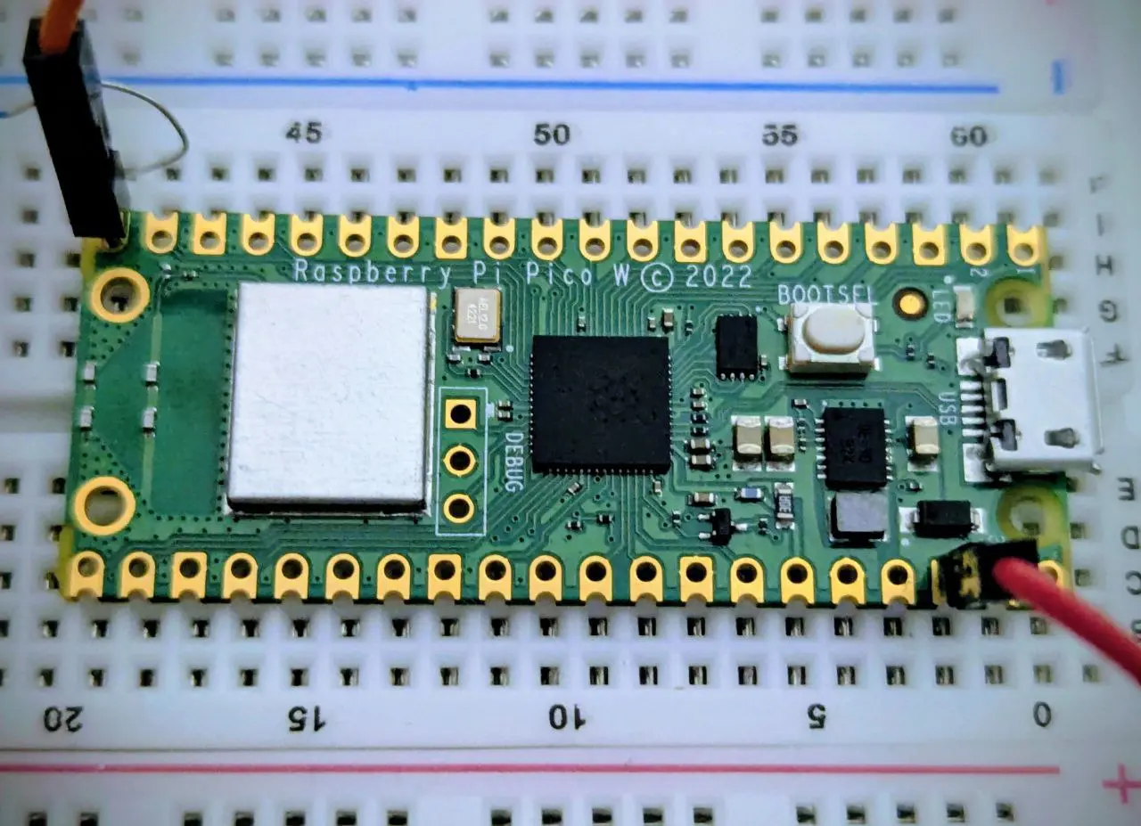Pi - Pico - Grafana
#grafana #pipico #monitoring #iot #docker | Сетка — социальная сеть от hh.ru